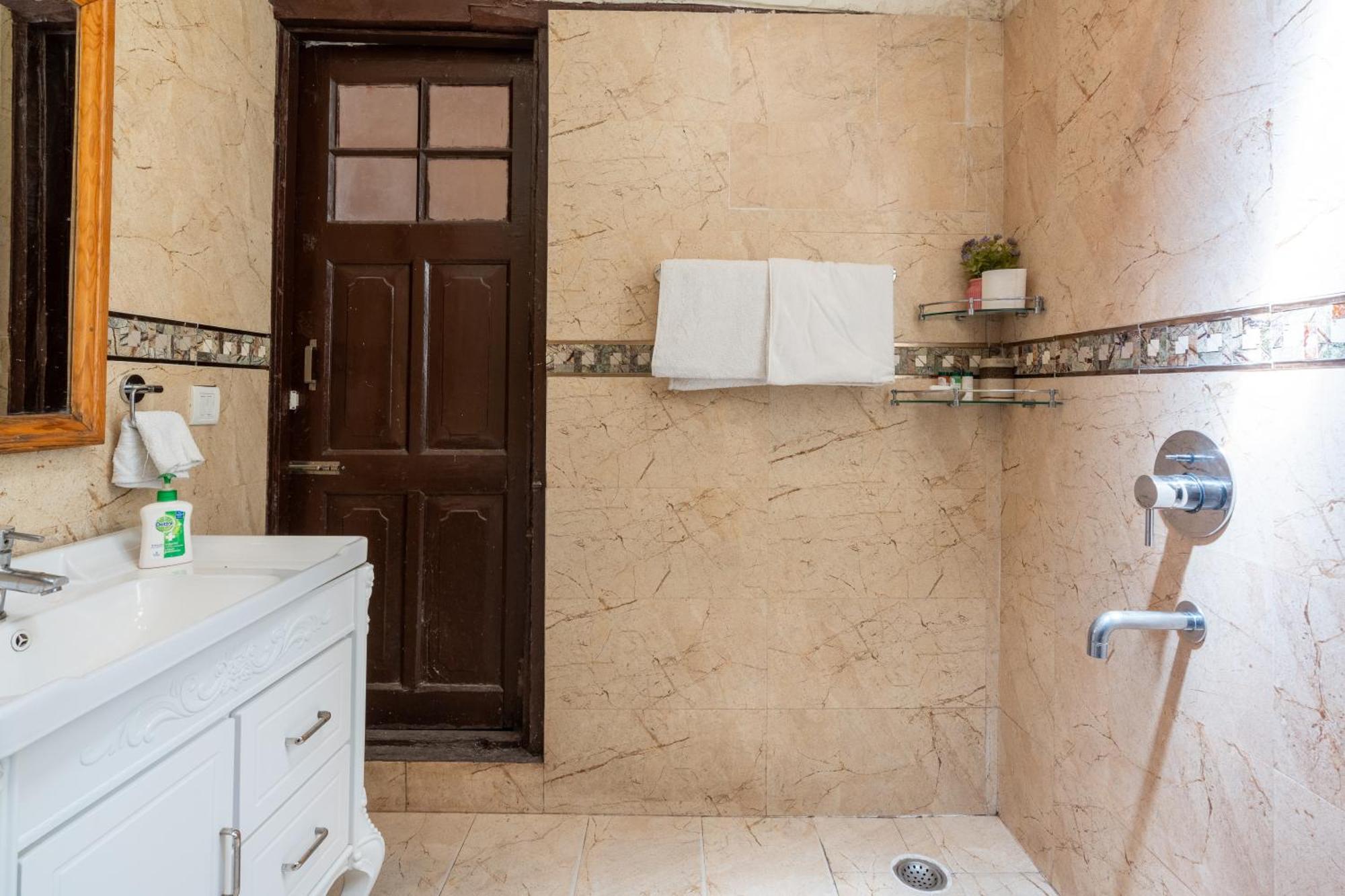 Saffronstays Kashi Villa Касаули Экстерьер фото